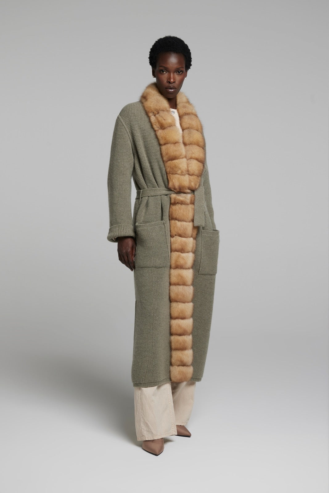 Cashmere Knit cardigan with sable trim