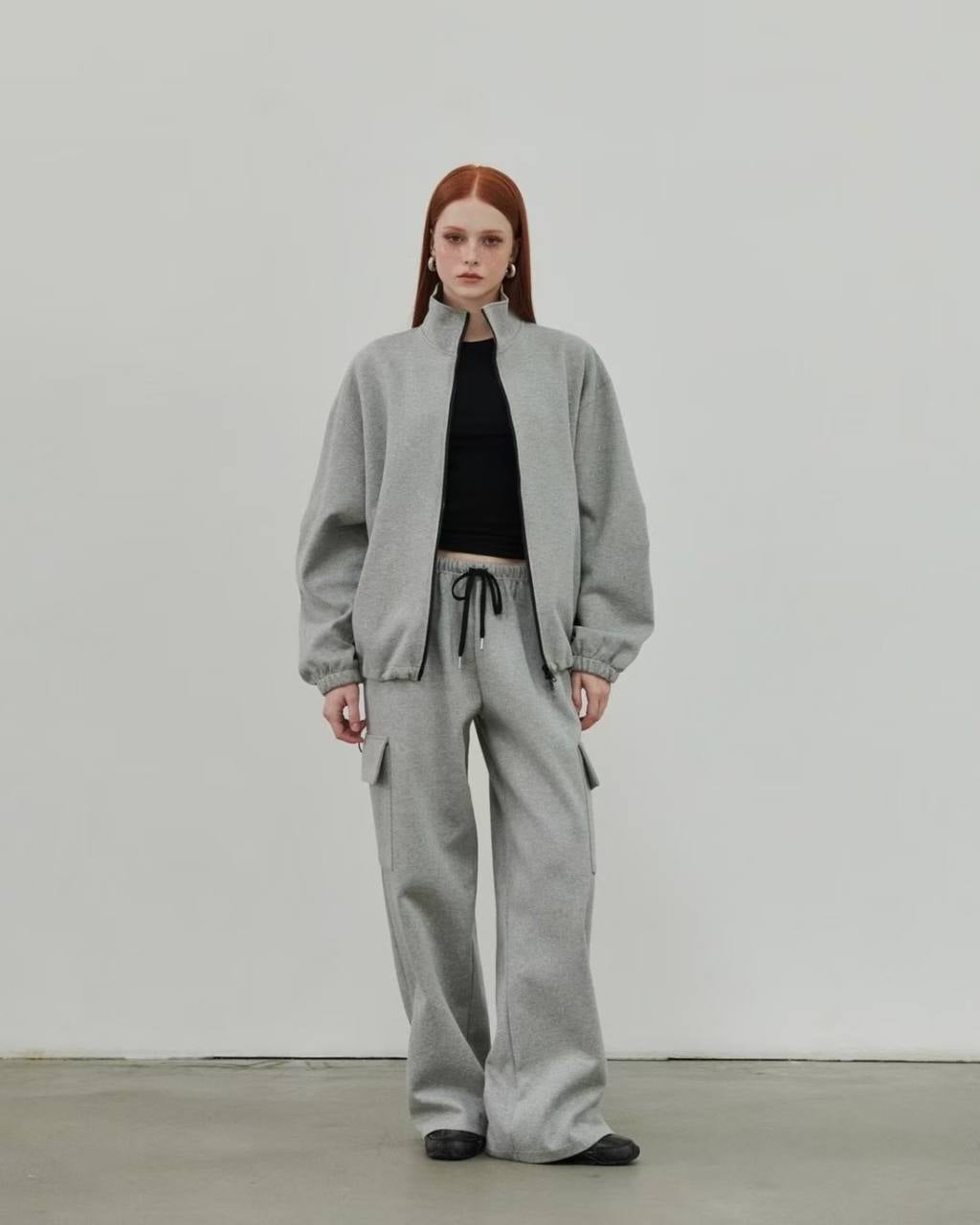 Cargo sweatpants with zip-up jacket set