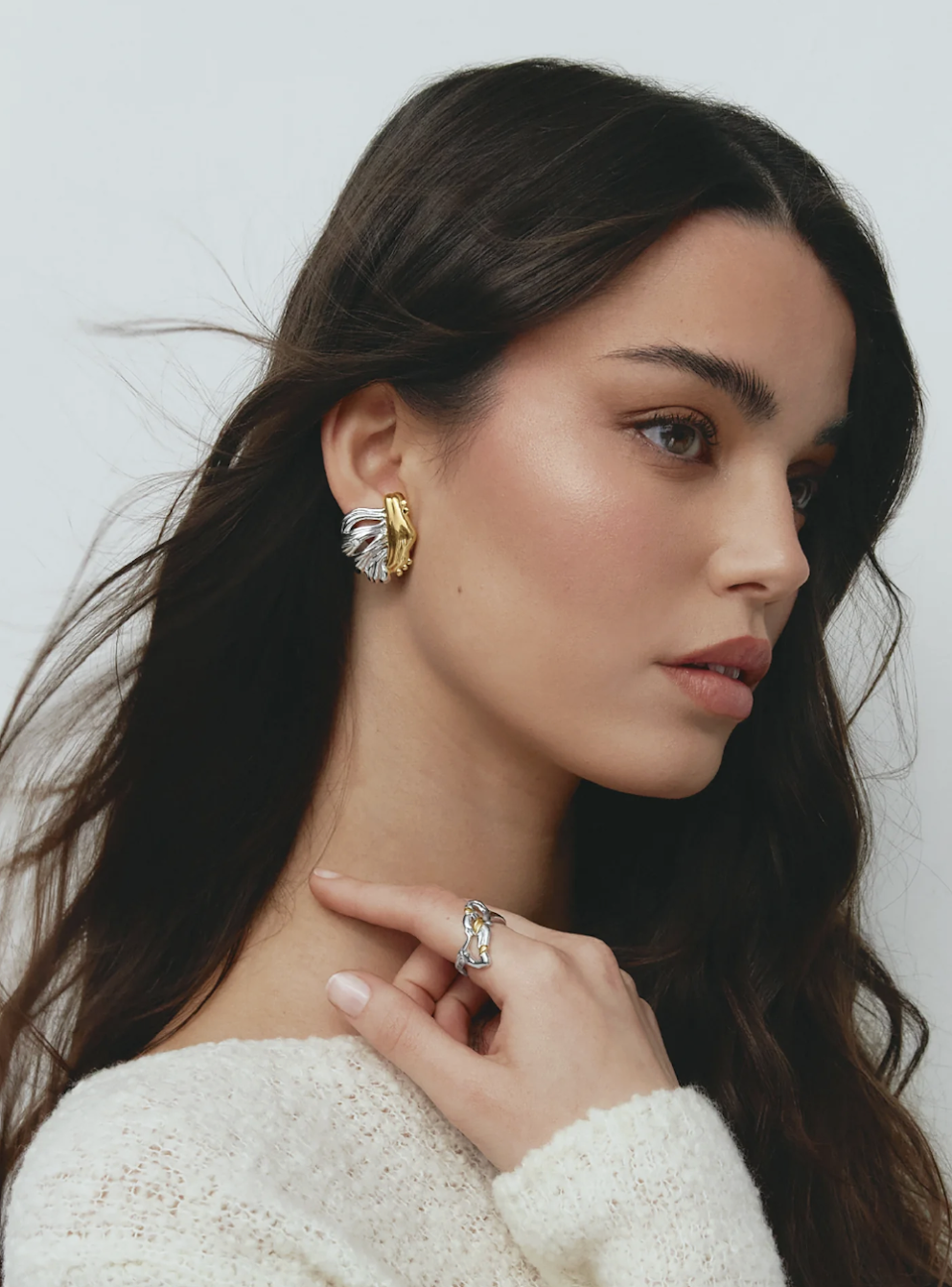 Una earrings