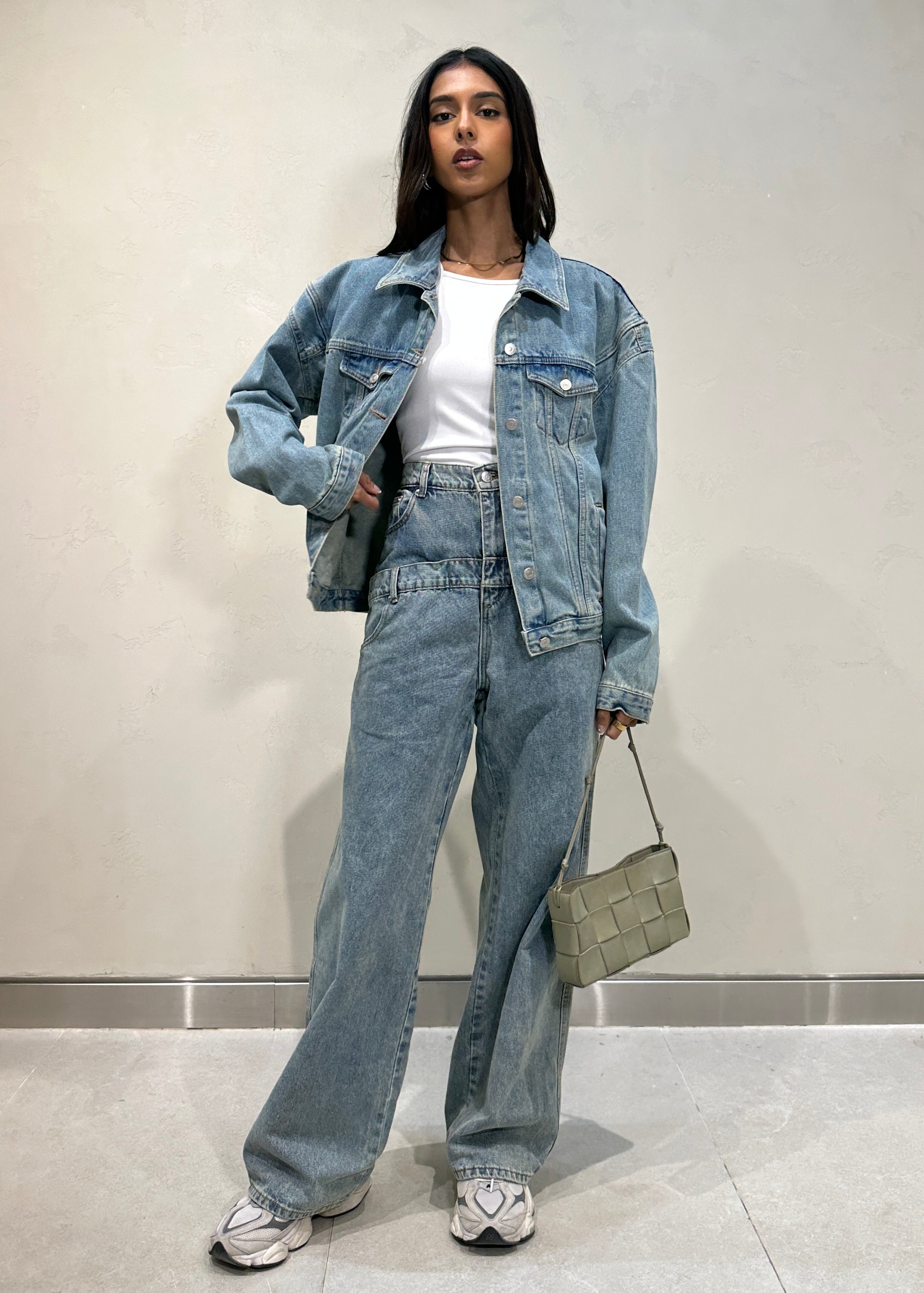 Double layered high-waist denim