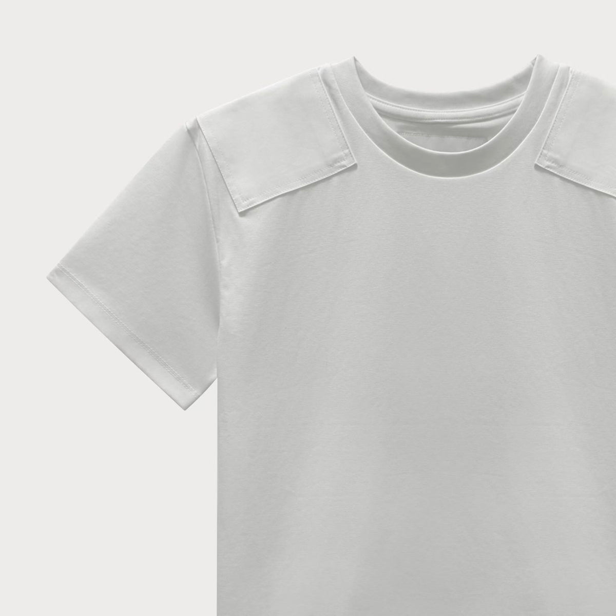 Basic T-Shirt