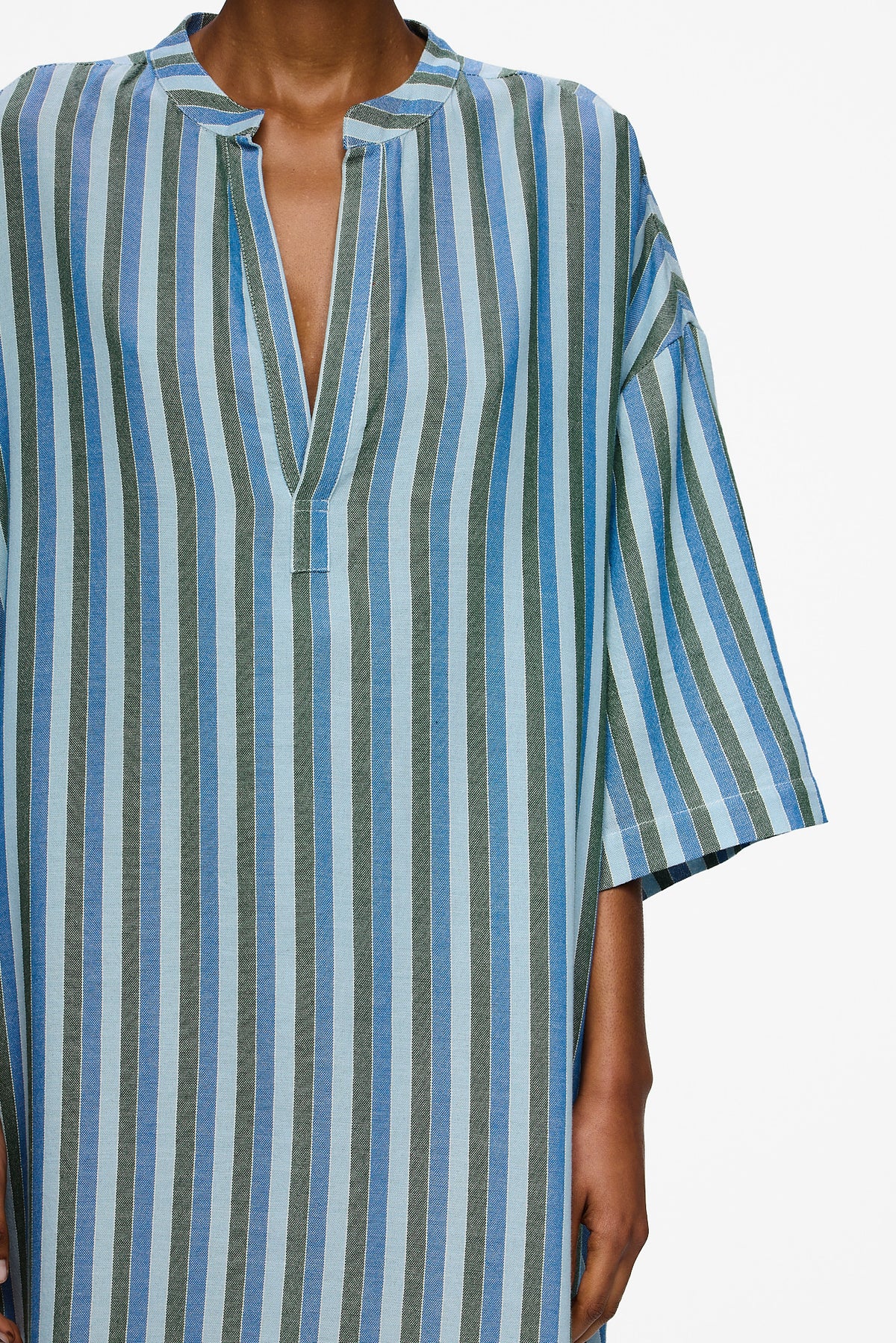 Nero Collar Caftan